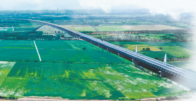 沿著(zhe)高速看河南|黃河文化之旅:文化之河“新潮”澎湃 沿著(zhe)高速看河南|黃河文化之旅:文化之河“新潮”澎湃